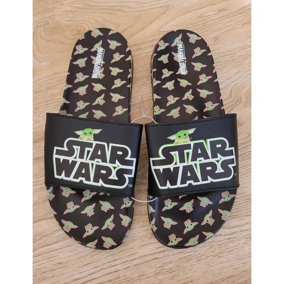 NEW Star Wars Mandelorian The Child Grogu Slides Sandals Mens Size 10 Baby Yoda - Picture 1 of 7
